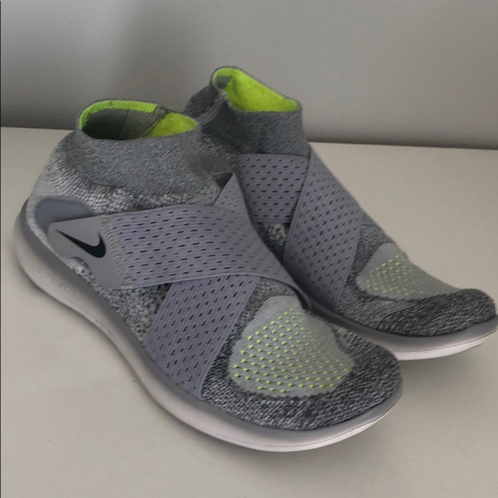 Nike Free Runs